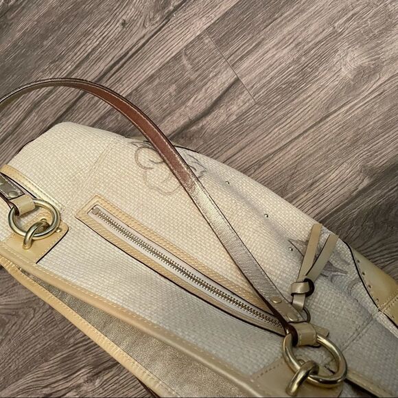 COACH Limited Edition Hamptons Floral Straw Bag 98 - Picture 9 of 14